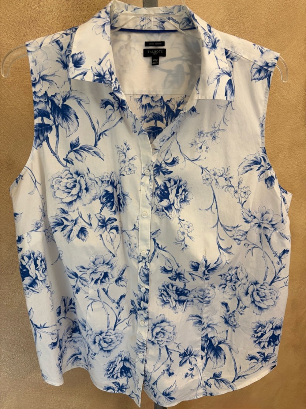 Talbots 20W Sleeveless Button-Front Floral Blue & White Blouse Top